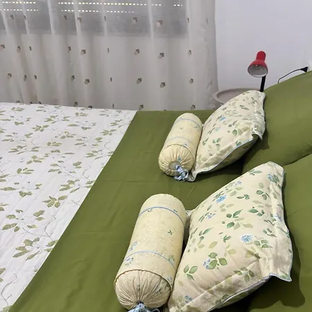 With Patio Appartement Tirana