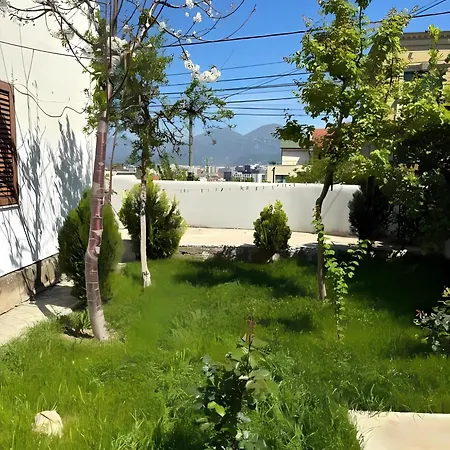 Studio Tirana Apartments Apartment