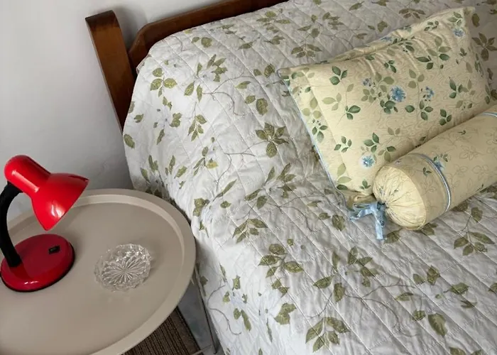 With Patio Apartament